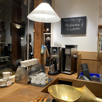 Monmouth Coffee - Coffee & Tea Near Me - London, XGL Monmouth Coffee - Coffee & Tea Near Me - London, XGL