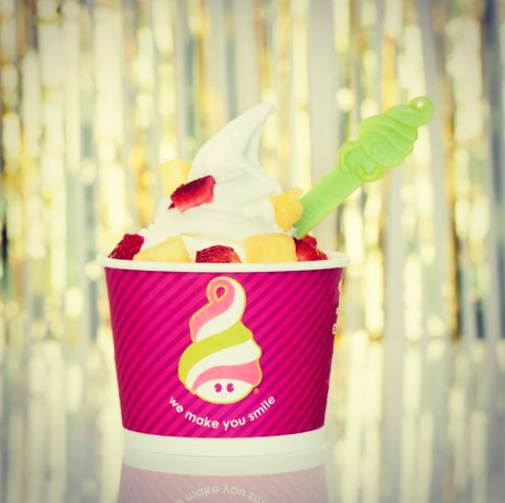 MENCHIE’S FROZEN YOGURT 43 Photos & 16 Reviews Ice Cream & Frozen