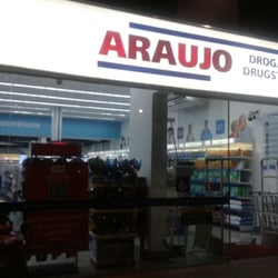 Drogaria Araújo - Fachada