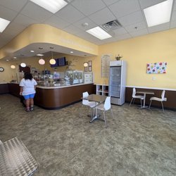 Ms. Bee’s Cupcakes & Ice Cream