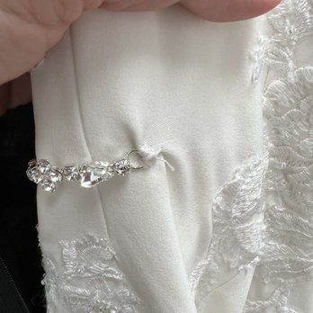 Moon Valley Custom Cleaners - They ripped my belt off and half ass sewed it back on. - Laundry Services Near Me - Phoenix, Arizona