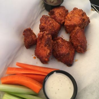 Brownstone Tavern & Grill - Jumbo Wings - Buffalo with ranch & bbq sauce - Sports Bars Near Me - Chicago, Illinois Brownstone Tavern & Grill - Jumbo Wings - Buffalo with ranch & bbq sauce - Sports Bars Near Me - Chicago, Illinois