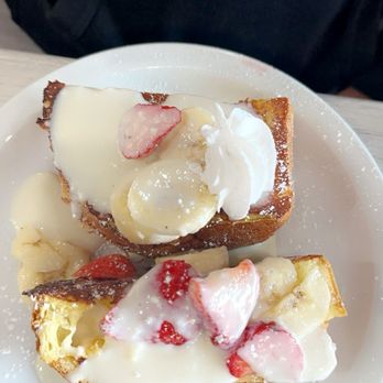 Loaded Cafe - Dulce de Leche Stuffed French Toast - Breakfast & Brunch Near Me - Gardena, California Loaded Cafe - Dulce de Leche Stuffed French Toast - Breakfast & Brunch Near Me - Gardena, California