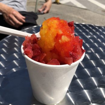 Ice Queens - Strawberry lemonade - Shaved Ice Near Me - Baltimore, Maryland