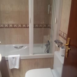 Alisi - Cuarto de baño 2