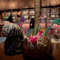 Mystic Lamp and Aloha Felicia