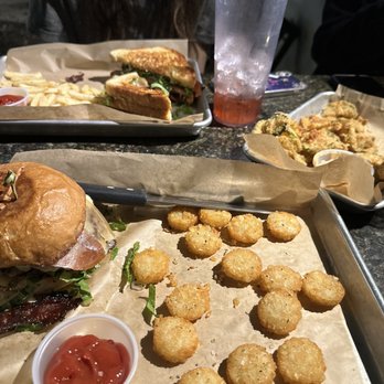 Finley's Round Rock - Bars Near Me - Round Rock, Texas Finley's Round Rock - Bars Near Me - Round Rock, Texas