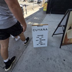 Cuyana