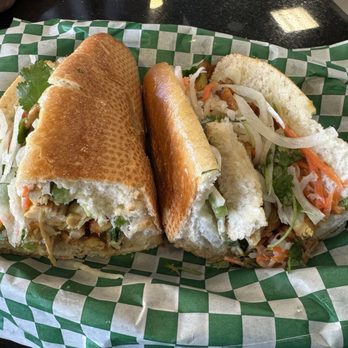 Coriander Vietnamese Restaurant - Chicken Banh Mi - Vietnamese Near Me - Sacramento, California Coriander Vietnamese Restaurant - Chicken Banh Mi - Vietnamese Near Me - Sacramento, California