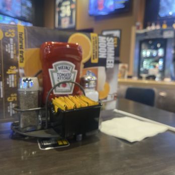 Buffalo Wild Wings - Chicken Wings Near Me - Gardendale, Alabama
