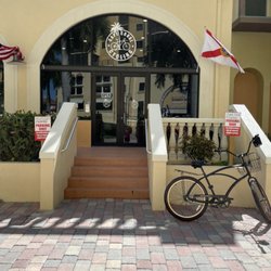 Cape Coral Cycling - Locally owned and operated in Cape Harbour, Cape Coral.