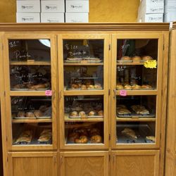 Super Antojo - Baked goods