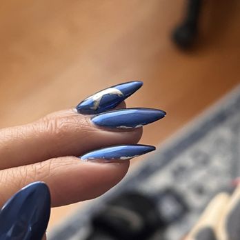 Glitz N Glam - A clean base is the BARE MINIMUM, almost every nail looked like this - Nail Salons Near Me - San Francisco, California Glitz N Glam - A clean base is the BARE MINIMUM, almost every nail looked like this - Nail Salons Near Me - San Francisco, California