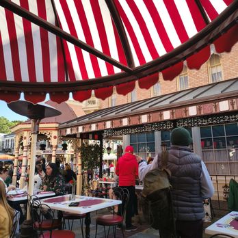 Carnation Cafe - Patio - American Near Me - Anaheim, California