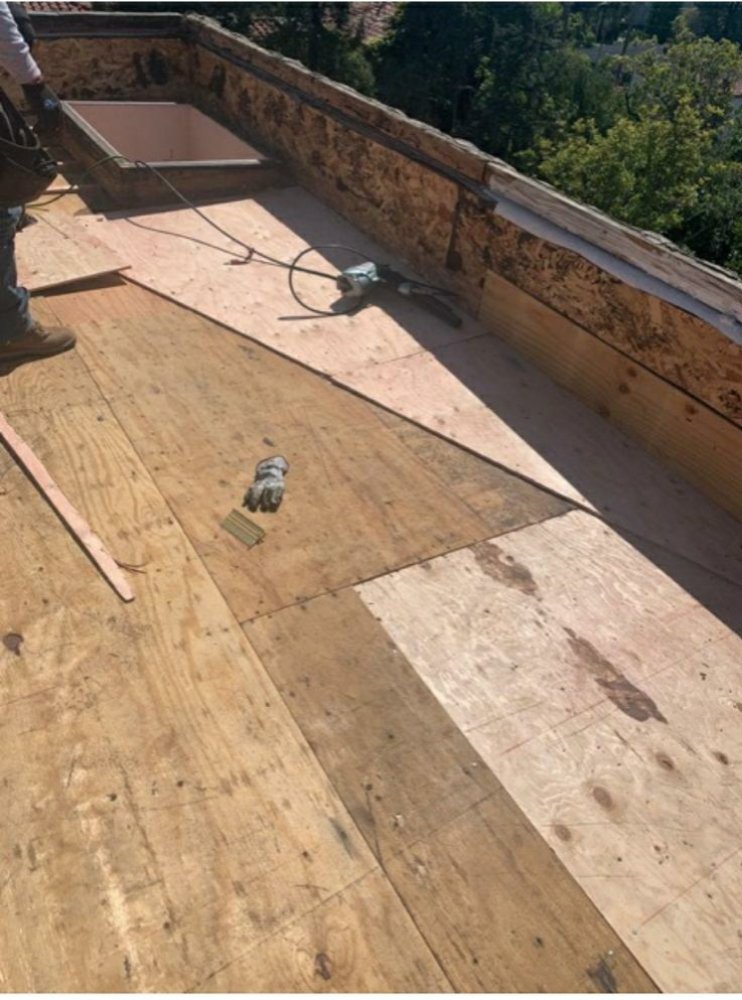 Slide of The Local Roofers and Builders