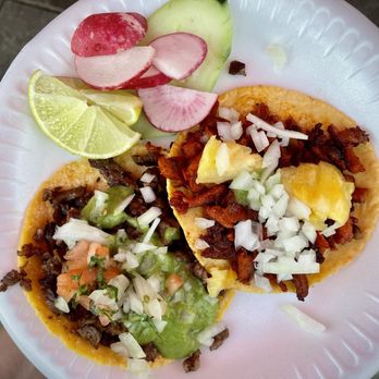 Tacos El Tigre - Carne asada, al pastor - Street Vendors Near Me - Los Angeles, California Tacos El Tigre - Carne asada, al pastor - Street Vendors Near Me - Los Angeles, California