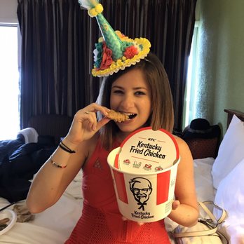KFC - Best chicken in town - Fast Food Near Me - Louisville, Kentucky KFC - Best chicken in town - Fast Food Near Me - Louisville, Kentucky