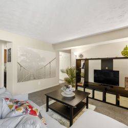Lakeside Landing Apartment Homes