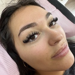 J Lux Lash