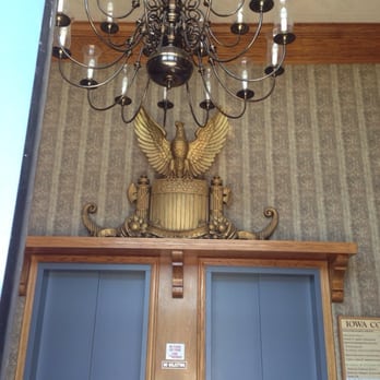 Iowa Courthouse - Lobby where you wait for the elevators - nice chandelier! - Courthouses Near Me - Torrance, California Iowa Courthouse - Lobby where you wait for the elevators - nice chandelier! - Courthouses Near Me - Torrance, California