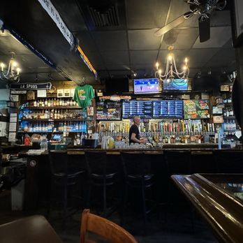 James Joyce Irish Pub & Eatery - Bar - Irish Near Me - Tampa, Florida