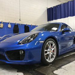 Porsche Cayman - Miami Wax & Shine Package