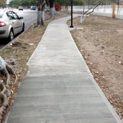 Parque - Fraccionamiento - De camino al parque