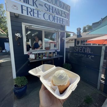 Nana's Guilty Pleasures - Cinnamon Roll - Coffee & Tea Near Me - Portland, Oregon Nana's Guilty Pleasures - Cinnamon Roll - Coffee & Tea Near Me - Portland, Oregon