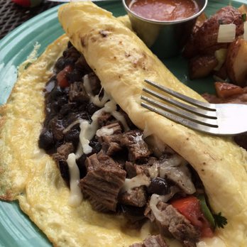 Last Concert Cafe - Tex mex fajita omelet (interior glamour shot) - Tex-Mex Near Me - Houston, Texas