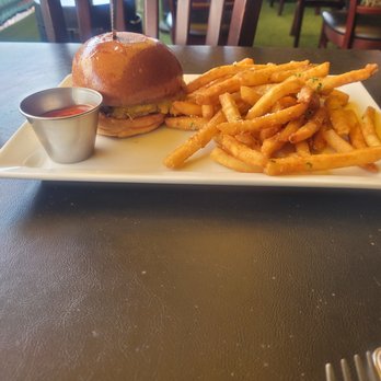 Morrison - HH Smash burger - Gastropubs Near Me - Los Angeles, California