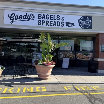 Goody's Bagels & Spreads - Cute outside patio - Delis Near Me - Jericho, New York