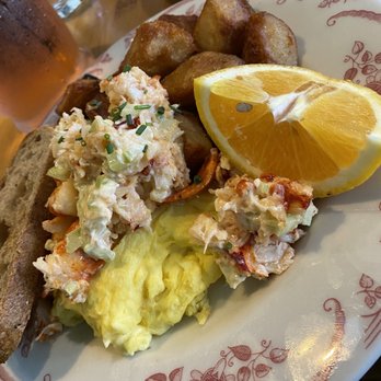 Plain Jane - New England Lobster Roll - Breakfast & Brunch Near Me - San Francisco, California Plain Jane - New England Lobster Roll - Breakfast & Brunch Near Me - San Francisco, California