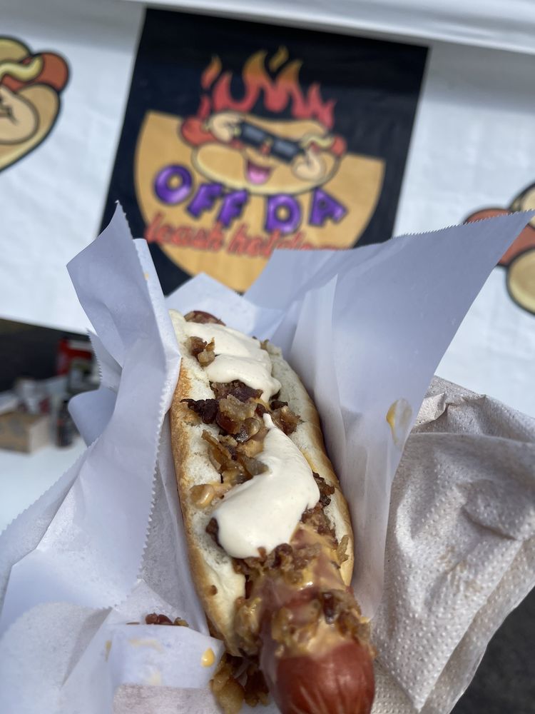 Off The Leash Hot Dogs Logo