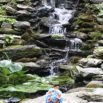Pheasant Run Farm - Waterfall - Bed & Breakfast Near Me - Lancaster, Pennsylvania