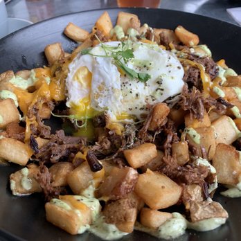 Leeland House - Brisket Hash - Breakfast & Brunch Near Me - Houston, Texas Leeland House - Brisket Hash - Breakfast & Brunch Near Me - Houston, Texas