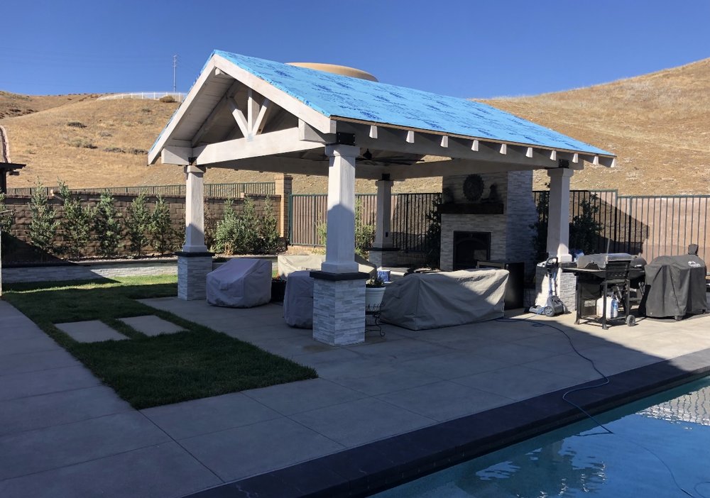 Slide of Xtreme Roofing