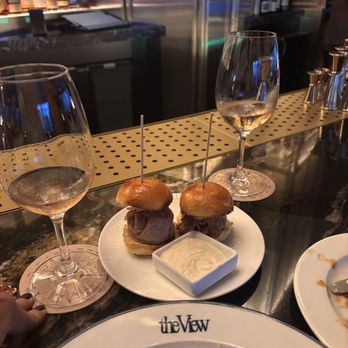 The View - Sliders - Lounges Near Me - New York, New York