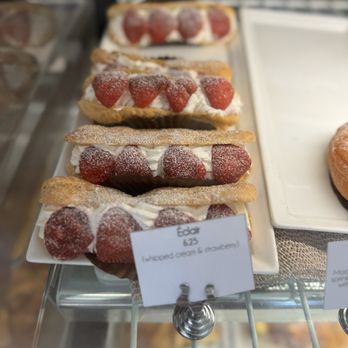 Doré Bakery - Strawberry Eclair - Bakeries Near Me - Brentwood, California Doré Bakery - Strawberry Eclair - Bakeries Near Me - Brentwood, California