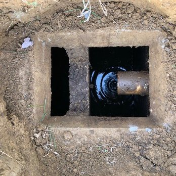 Hendricks Septic Tank Service - The inside of my Aunt's tank! - Septic Services Near Me - Madisonville, Kentucky