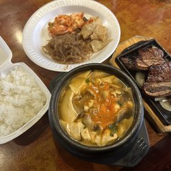 So Kong Dong Tofu - C1. Tofu Soup (mushroom) and Kalbi Combo