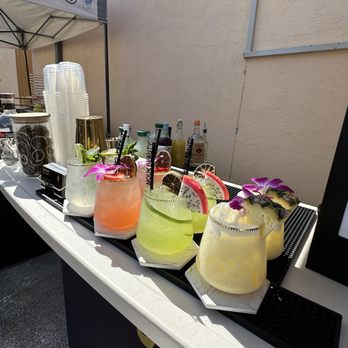 Royal Bartending - Bartenders Near Me Royal Bartending - Bartenders Near Me