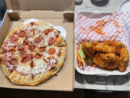 Pizzaology Woodinville by null