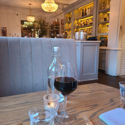 Poppy's French Bistro