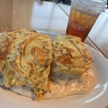 Maple Street Biscuit Company- Short Pump - Eggs-treme B&G shitaki mushroom gravy - Breakfast & Brunch Near Me - Richmond, Virginia Maple Street Biscuit Company- Short Pump - Eggs-treme B&G shitaki mushroom gravy - Breakfast & Brunch Near Me - Richmond, Virginia