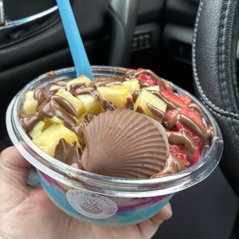 Playa Bowls - Electric Mermaid Pitaya Bowl - Coffee & Tea Near Me - Covington, Louisiana