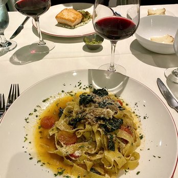 Senti Restaurant - Fettuccine con Salsiccia - Italian Near Me - Pittsburgh, Pennsylvania Senti Restaurant - Fettuccine con Salsiccia - Italian Near Me - Pittsburgh, Pennsylvania