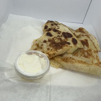 Forbes Gyro - Chicken quesadillas - Pizza Near Me - Pittsburgh, Pennsylvania