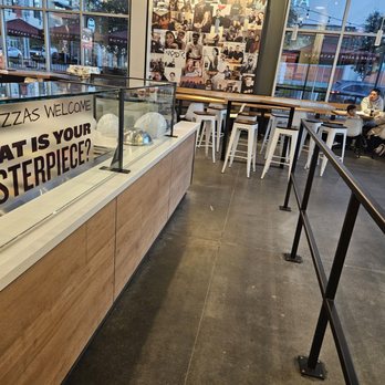 MOD Pizza - Dining area - Pizza Near Me - North Hollywood, California MOD Pizza - Dining area - Pizza Near Me - North Hollywood, California
