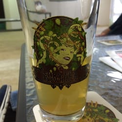 Helena Helles