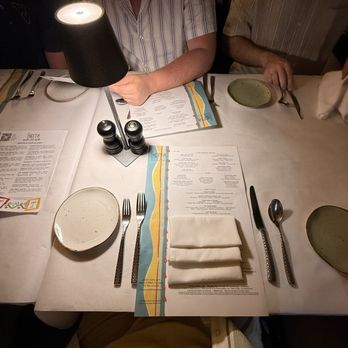 Cafe Thirty-A - Table setting - Seafood Near Me - Santa Rosa Beach, Florida Cafe Thirty-A - Table setting - Seafood Near Me - Santa Rosa Beach, Florida